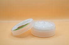 Carica l'immagine nel visualizzatore di Gallery, Crema Antirughe Multifunzione alla bava di lumaca - vaso da 100 ml